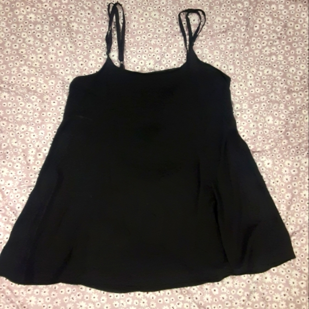 Hot Topic tank top